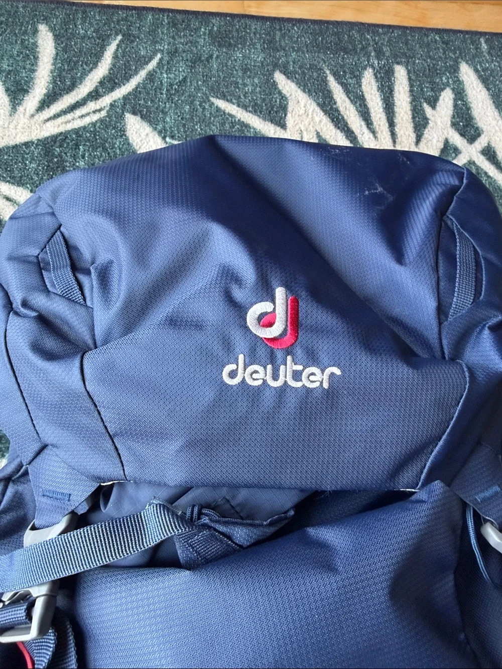 Deuter Futura Vario 45+10L Women’s Backpack
